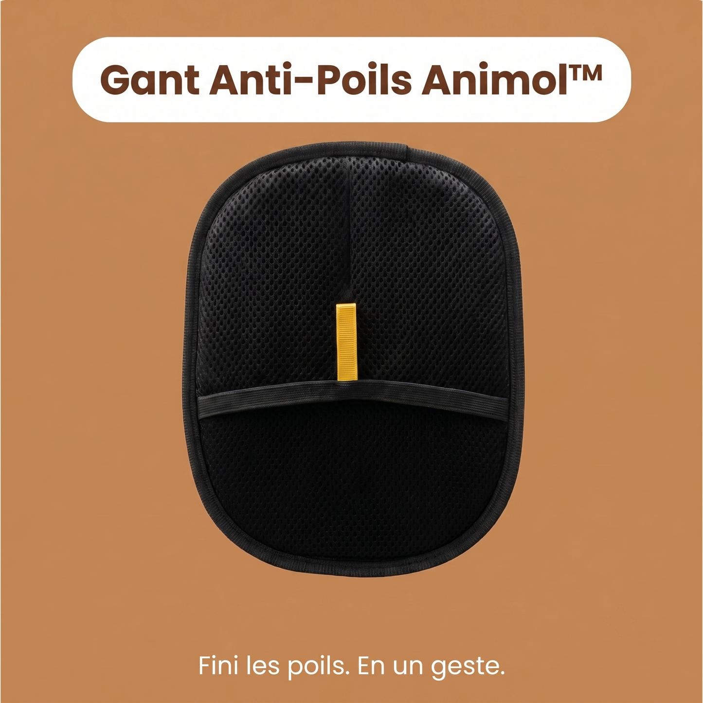 Gant Anti-Poils Animol™ sur fond caramel